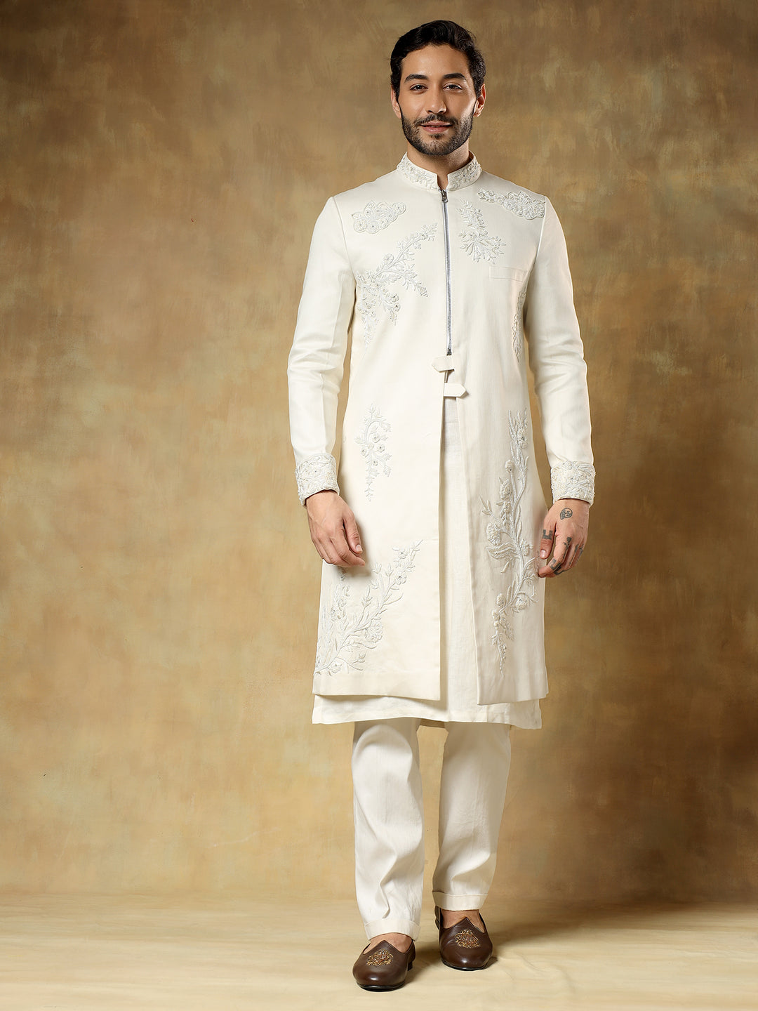 Cream Minimal Embroidered Indo-Western Set