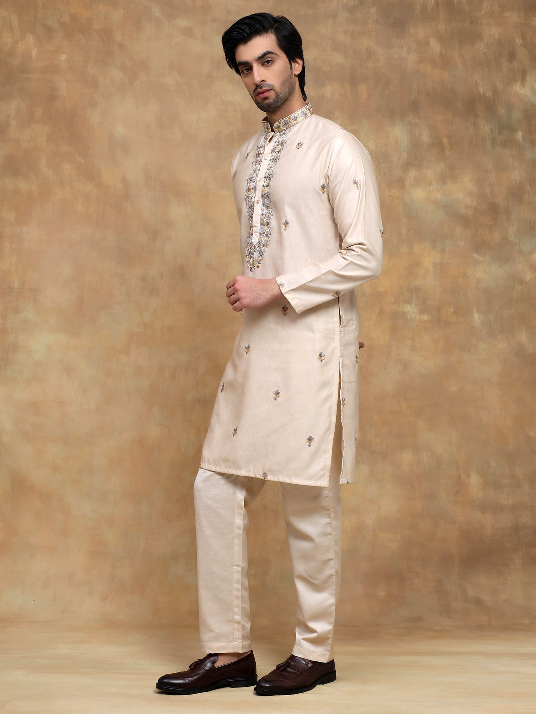 Fawn Kurta Pyjama Set