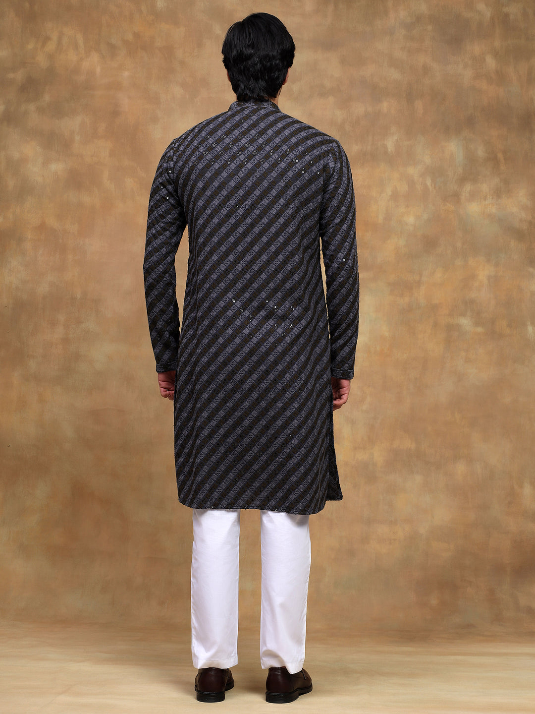 Pista Subtle Evening Kurta Set