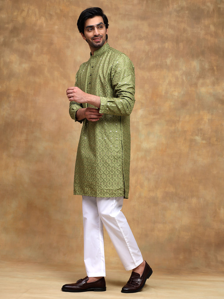 Pista Sippi Embroidered Kurta Set