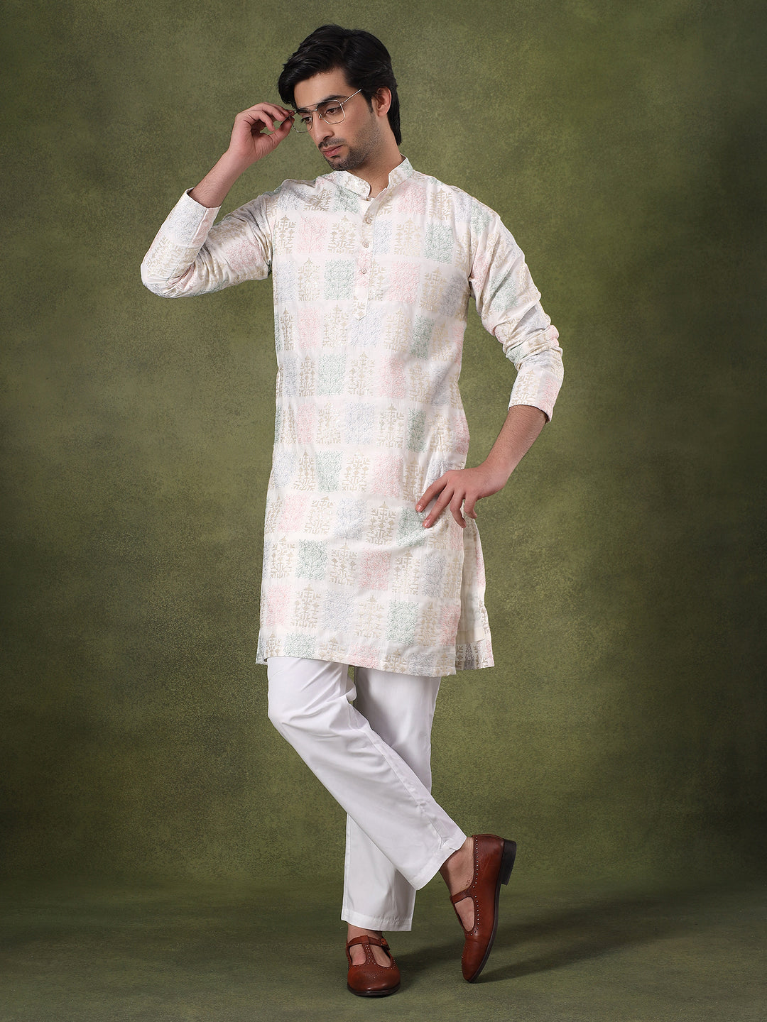 Off-White Traditional Embroidered Kurta Set